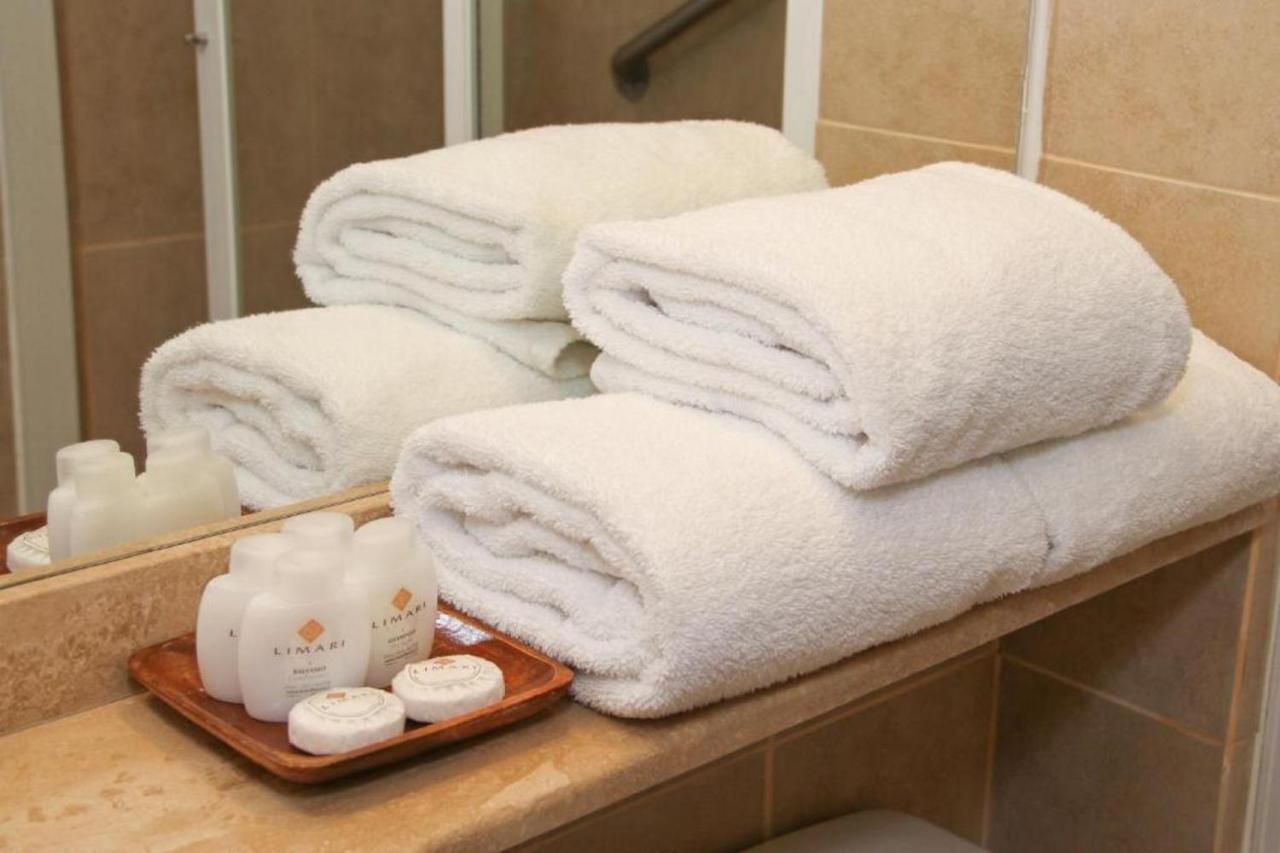 Hotel Limari オバエ エクステリア 写真