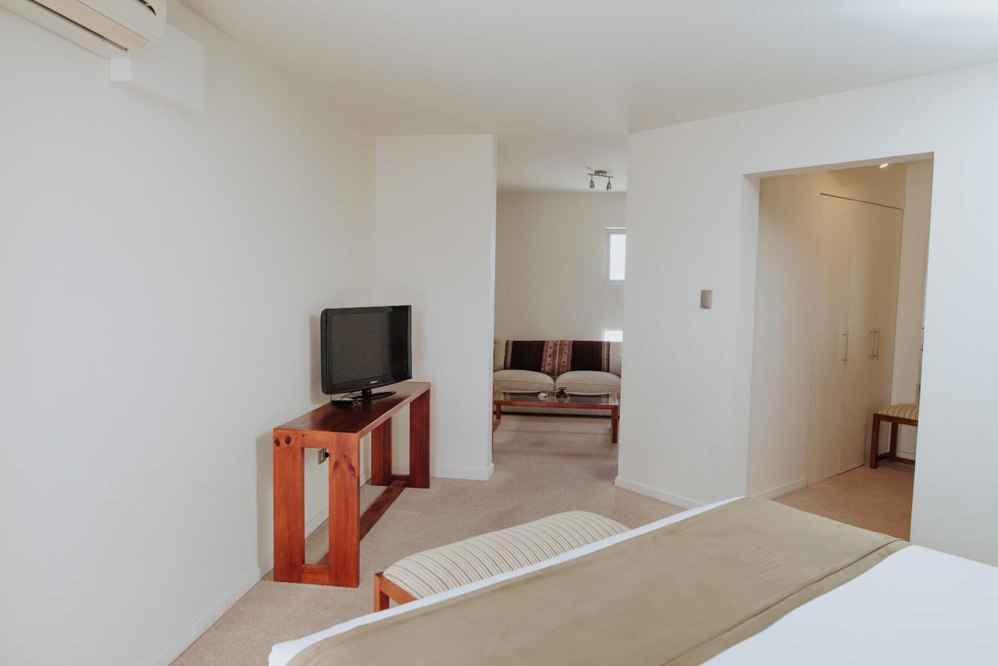 Hotel Limari オバエ エクステリア 写真