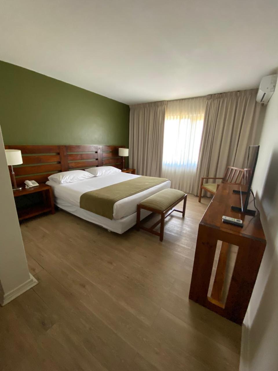 Hotel Limari オバエ エクステリア 写真